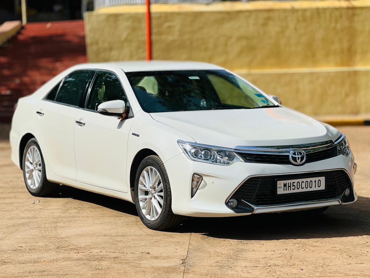 Camry 
